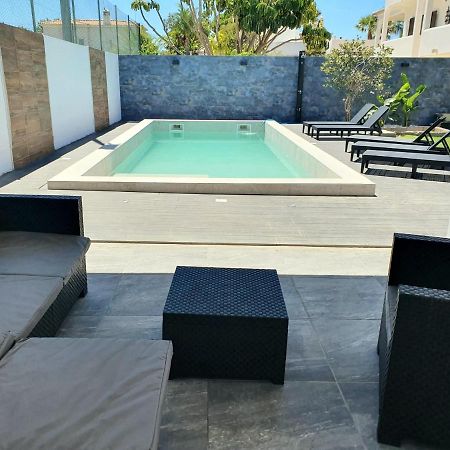 فارو Wakeup Villa المظهر الخارجي الصورة
